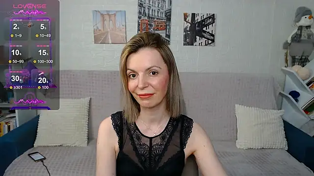 Snapshot of kiramarta chatting on 03-10-25, 02:37 kiramarta online show from 03-10-25, 02:37