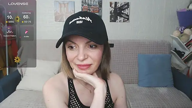 Snapshot of kiramarta chatting on 11-07-25, 07:03 kiramarta online show from 11-07-25, 07:03