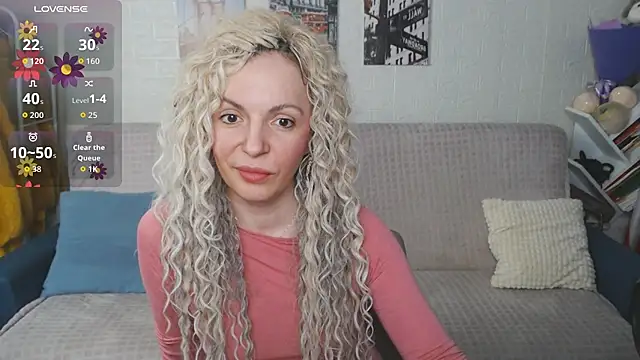 Snapshot of kiramarta chatting on 11-26-25, 05:25 kiramarta online show from 11-26-25, 05:25