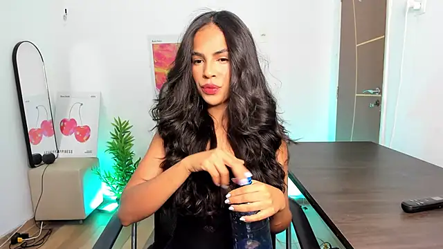 camille-rose online show from 09-15-25, 08:31