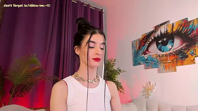 LauraCoy online show from 06-11-26, 03:04