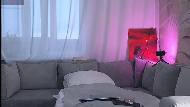 lily  foster online show from 01-12-25, 06:06