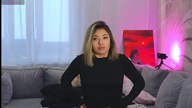 lily  foster online show from 01-17-25, 06:04