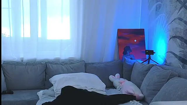 lily  foster online show from 01-20-25, 06:21