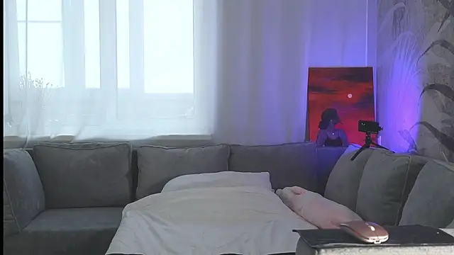 lily  foster online show from 02-13-25, 01:15