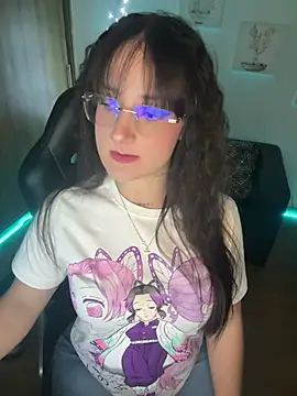 Snapshot of Megan_lu2 chatting on 12-28-24, 06:17 Megan lu2 online show from 12-28-24, 06:17