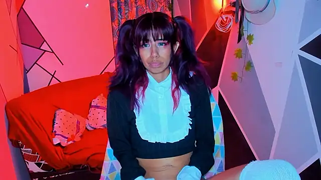 Roxanbunny1 online show from 12-02-24, 07:36