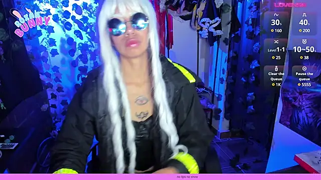 Roxanbunny1 online show from 02-08-25, 04:25