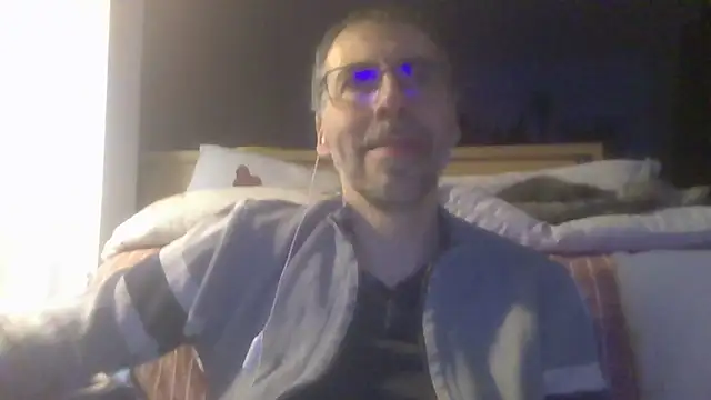 ptitcanard60600 online show from 11-22-25, 10:20