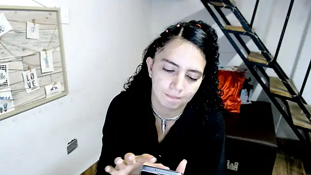 samantha baby  online show from 03-14-25, 09:00