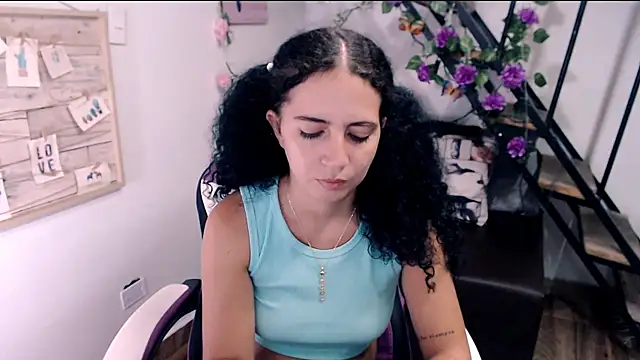 samantha baby  online show from 06-07-26, 08:34