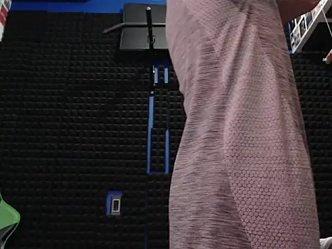 Snapshot of Curly_Angel24 chatting on 11-27-25, 12:13 Curly Angel24 online show from 11-27-25, 12:13