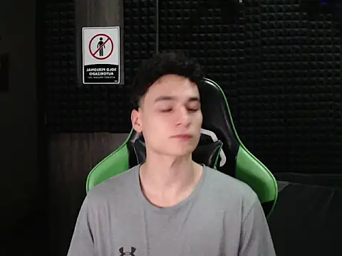 Curly Angel24 online show from 12-20-25, 01:12