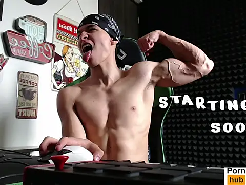 Snapshot of Curly_Angel24 chatting on 04-07-26, 04:07 Curly Angel24 online show from 04-07-26, 04:07