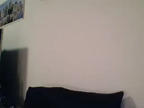 Larinha CD online show from 11-27-25, 06:43