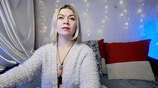 Snapshot of LILU_MS chatting on 01-19-26, 07:01 LILU MS online show from 01-19-26, 07:01