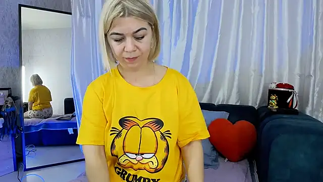 Snapshot of LILU_MS chatting on 06-01-26, 10:00 LILU MS online show from 06-01-26, 10:00