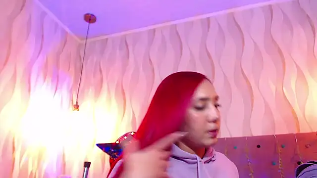 IsabelaLatina online show from 10-25-25, 08:36