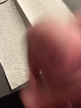 Snapshot of alieno27 chatting on 12-24-24, 09:11 alieno27 online show from 12-24-24, 09:11