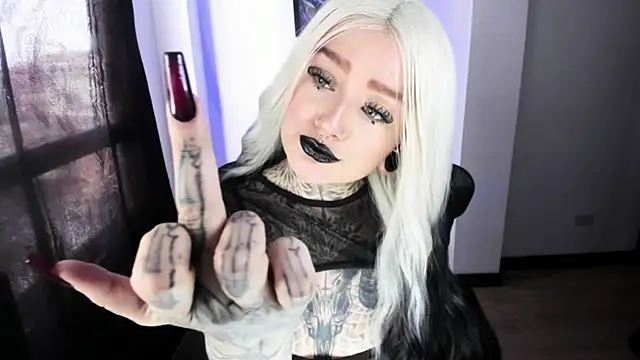 Snapshot of Anaii_Gomez chatting on 11-05-25, 05:46 Anaii Gomez online show from 11-05-25, 05:46