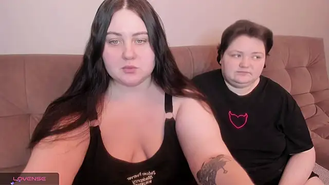 Snapshot of ihaveasecret_ chatting on 02-01-25, 04:00 ihaveasecret online show from 02-01-25, 04:00