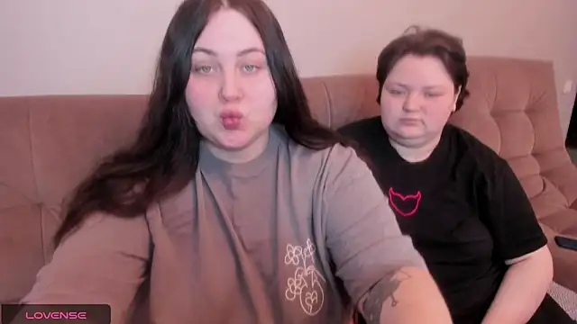 Snapshot of ihaveasecret_ chatting on 02-09-25, 05:43 ihaveasecret online show from 02-09-25, 05:43