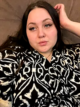 Snapshot of ihaveasecret_ chatting on 10-07-25, 03:53 ihaveasecret online show from 10-07-25, 03:53