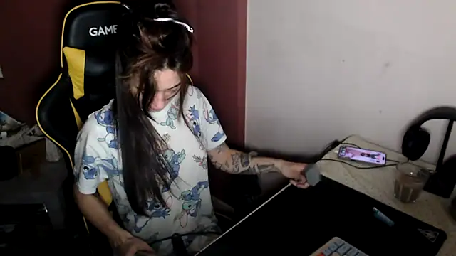 Sofiasweetsecret online show from 04-08-26, 04:56