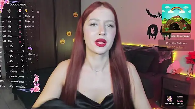 EleanorePeach online show from 10-29-25, 03:36