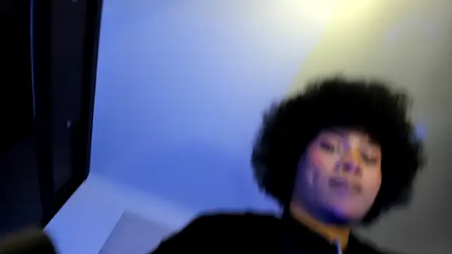 Snapshot of Apotheosis01 chatting on 02-26-25, 10:26 Apotheosis01 online show from 02-26-25, 10:26