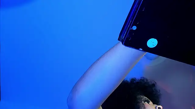 Snapshot of Apotheosis01 chatting on 01-06-26, 10:30 Apotheosis01 online show from 01-06-26, 10:30