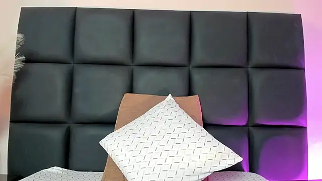 NoraDasilva online show from 01-08-26, 11:29