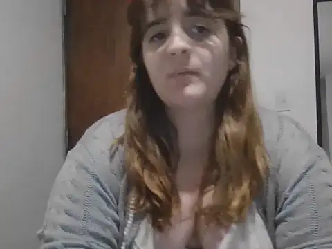 Snapshot of Bombon_ok chatting on 10-12-25, 06:45 Bombon ok online show from 10-12-25, 06:45