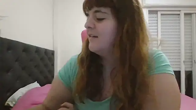 Snapshot of Bombon_ok chatting on 11-05-25, 11:16 Bombon ok online show from 11-05-25, 11:16