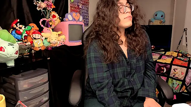 Snapshot of ShinyCherub chatting on 11-02-25, 12:24 ShinyCherub online show from 11-02-25, 12:24