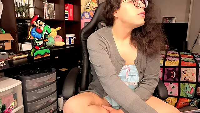 Snapshot of ShinyCherub chatting on 11-09-25, 11:08 ShinyCherub online show from 11-09-25, 11:08