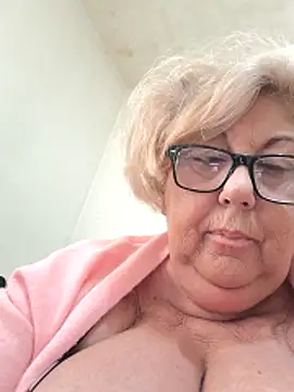 Merilulla online show from 03-09-26, 03:49