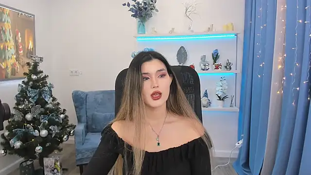 Snapshot of AnneTLi chatting on 12-16-25, 07:19 AnneTLi online show from 12-16-25, 07:19