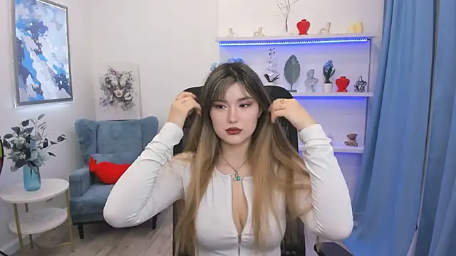 Snapshot of AnneTLi chatting on 03-15-26, 03:12 AnneTLi online show from 03-15-26, 03:12