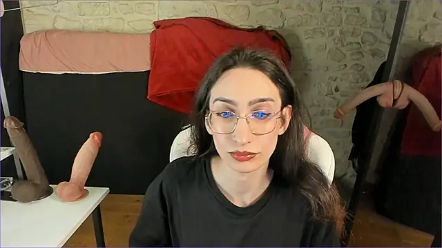 Snapshot of Mayala__ chatting on 03-06-26, 06:37 Mayala online show from 03-06-26, 06:37