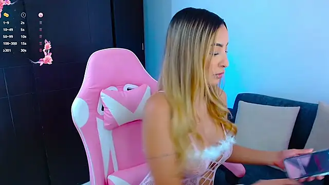 im grecia online show from 02-20-26, 07:47