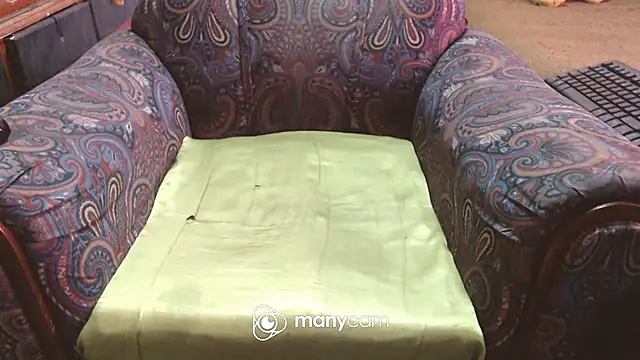 vela-red25 online show from 02-28-26, 01:45