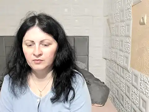 Lillian2 online show from 03-16-25, 09:16