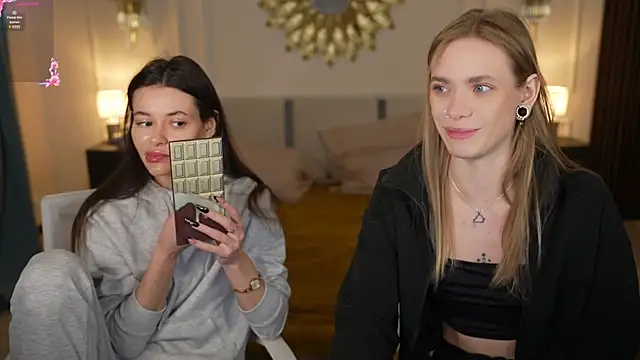 Angy Netal online show from 03-18-25, 07:52