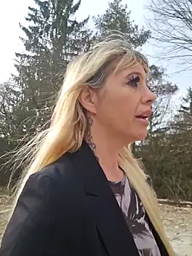 Sexy Sparkling  online show from 03-09-26, 01:37