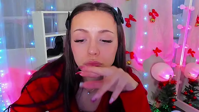 Snapshot of MipsyMipson chatting on 12-12-24, 03:48 MipsyMipson online show from 12-12-24, 03:48