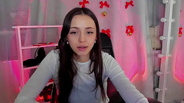 Snapshot of MipsyMipson chatting on 12-21-24, 02:47 MipsyMipson online show from 12-21-24, 02:47