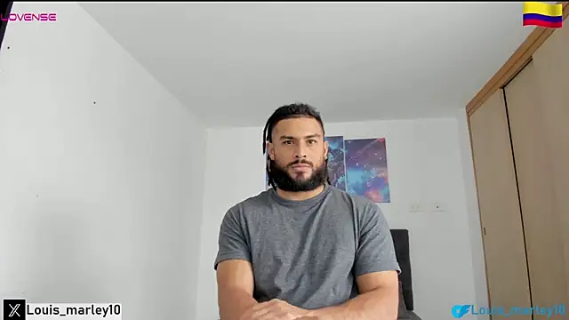 Snapshot of Louis_marley__ chatting on 01-31-25, 06:36 Louis marley online show from 01-31-25, 06:36