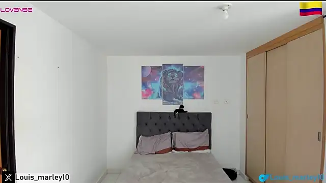 Snapshot of Louis_marley__ chatting on 02-05-25, 09:50 Louis marley online show from 02-05-25, 09:50