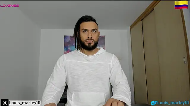 Snapshot of Louis_marley__ chatting on 02-09-25, 11:46 Louis marley online show from 02-09-25, 11:46